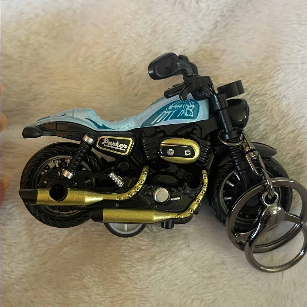 Parker Motorcycle Keychain with Blue and Black Design new claw clasp
